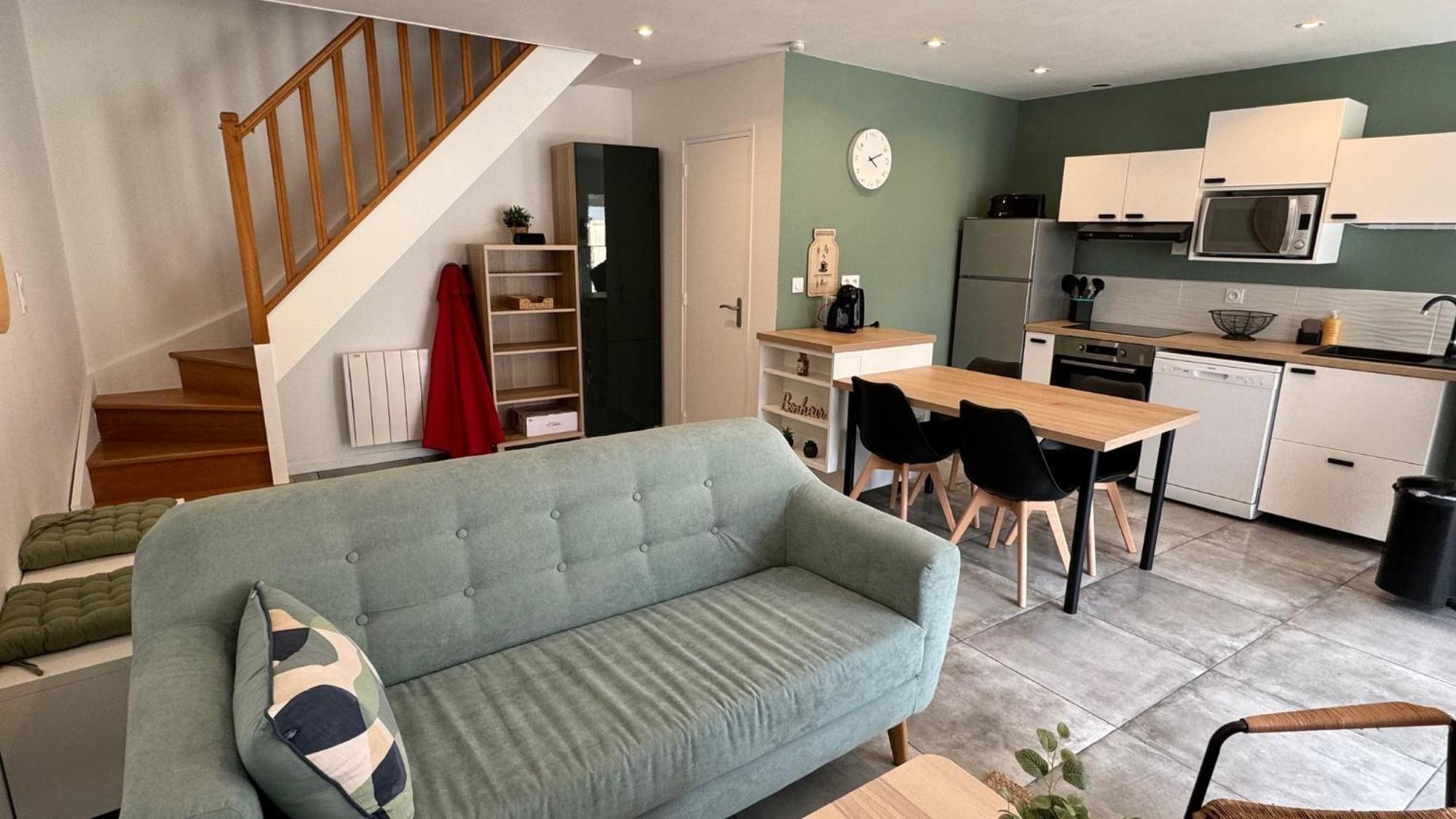Petite Maison En Pierre Au Pied De La Voie Verte Ploërmel Kültér fotó