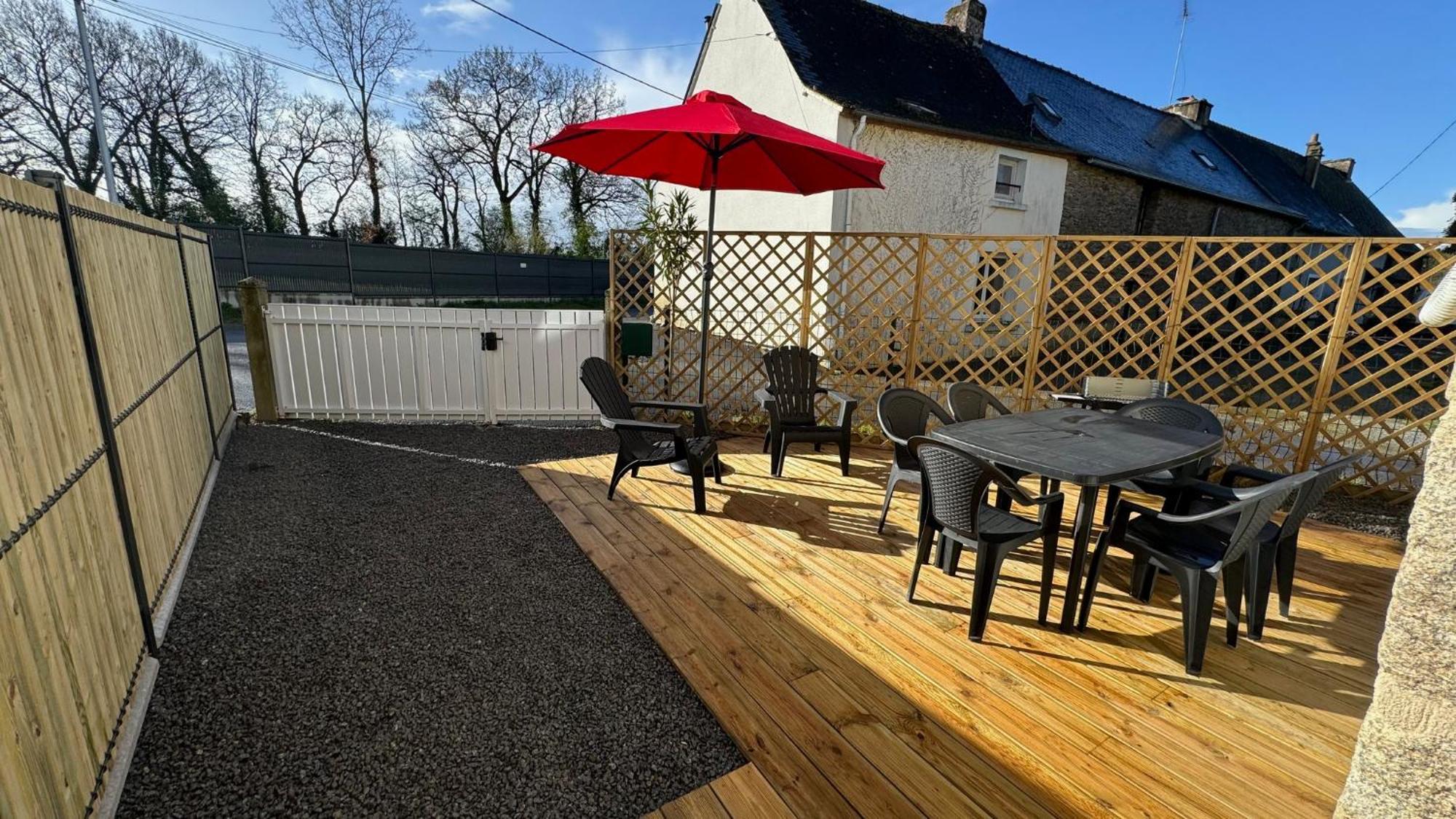 Petite Maison En Pierre Au Pied De La Voie Verte Ploërmel Kültér fotó